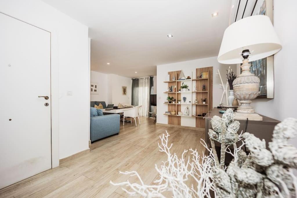 Modern First Line Apartment Almuñécar Екстериор снимка
